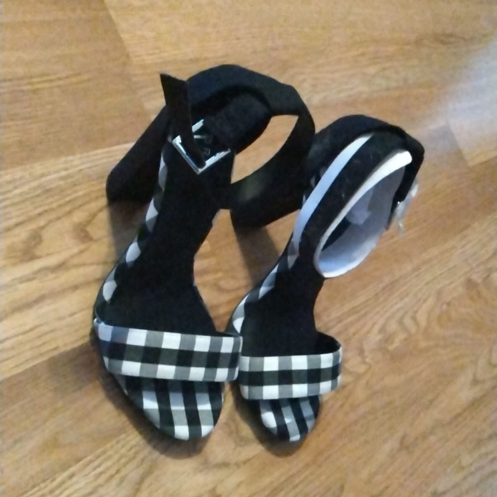 Torrid Gingham heels